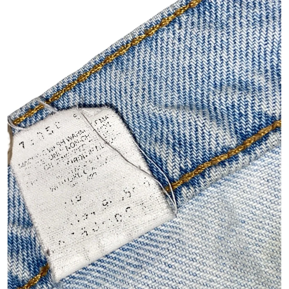 Vintage Levi's 550 Orange Tab Jeans 29x34 Light Blue Relaxed Tapered